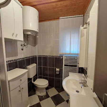 Biser Apartment